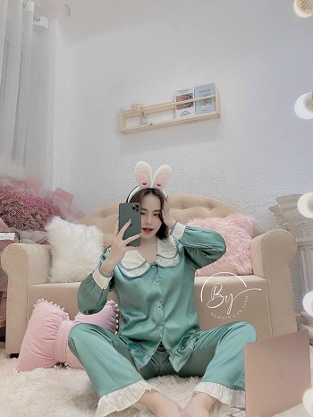 [HCM]ĐỒ BỘ LỤA SATIN CAO CẤP BÁNH BÈO MẪU MỚI