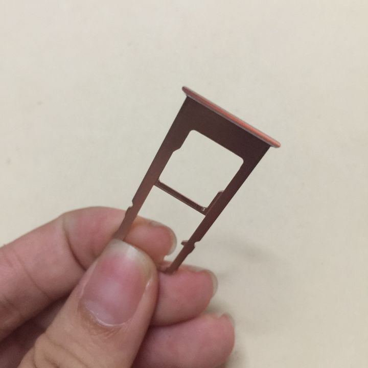 Khay Sim Oppo F5
