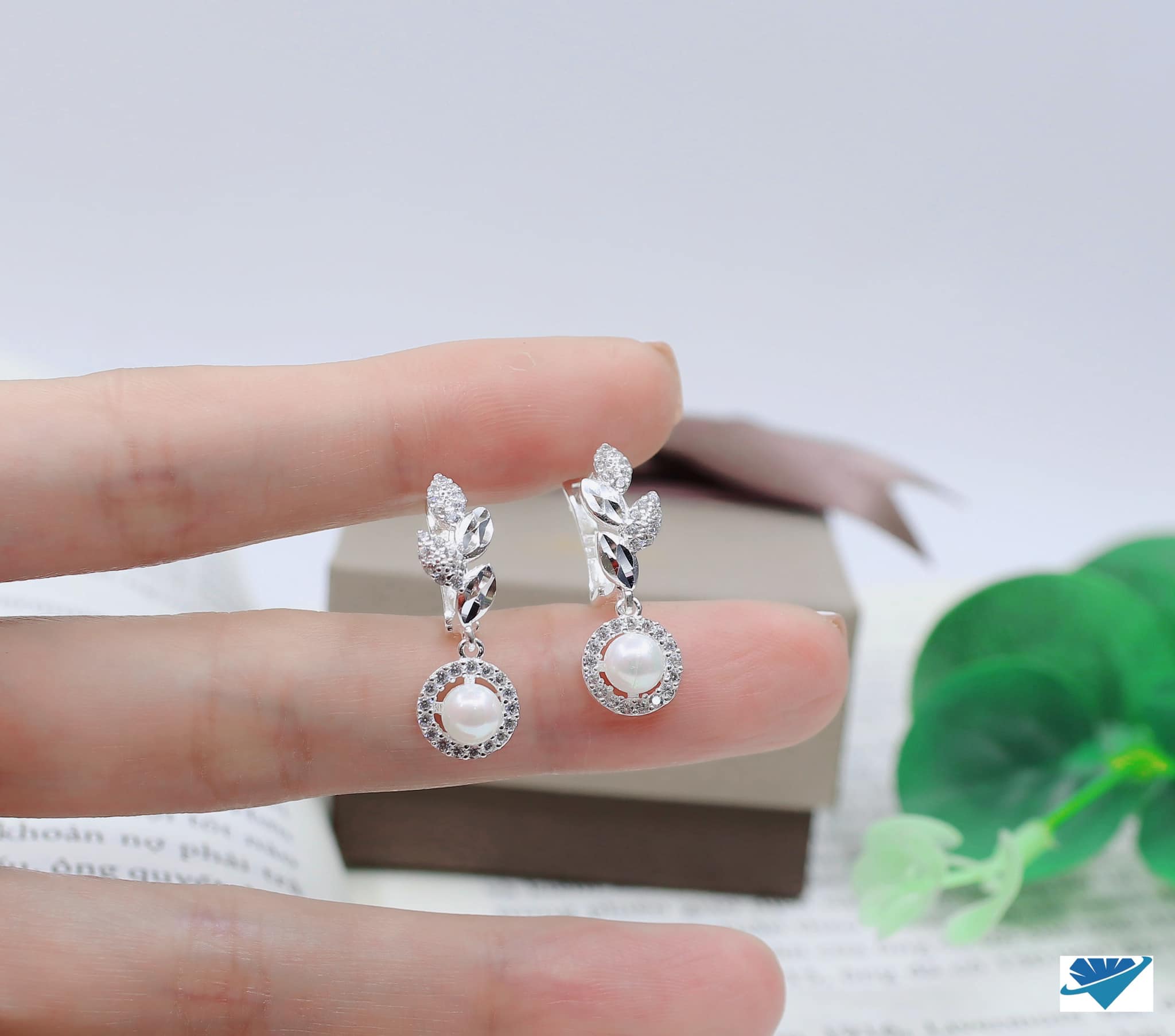 Bông tai nữ chất liệu bạc 925 MS09r