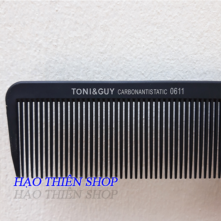Lược Cắt Tóc Tam TảnTo TONI&GUY 061-đen