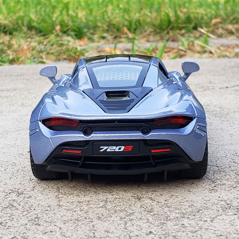 Mô hình xe McLaren 720S 1:32 JF