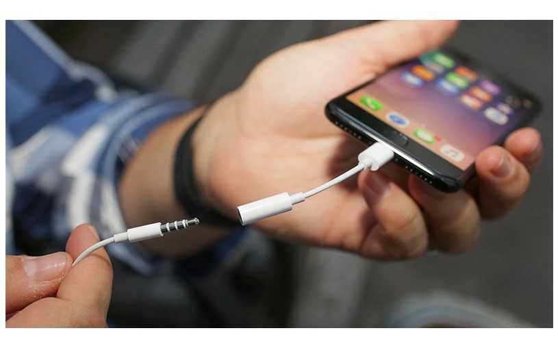 [HCM]JACK CHUYỂN IPHONE 7 RA 3,5MM