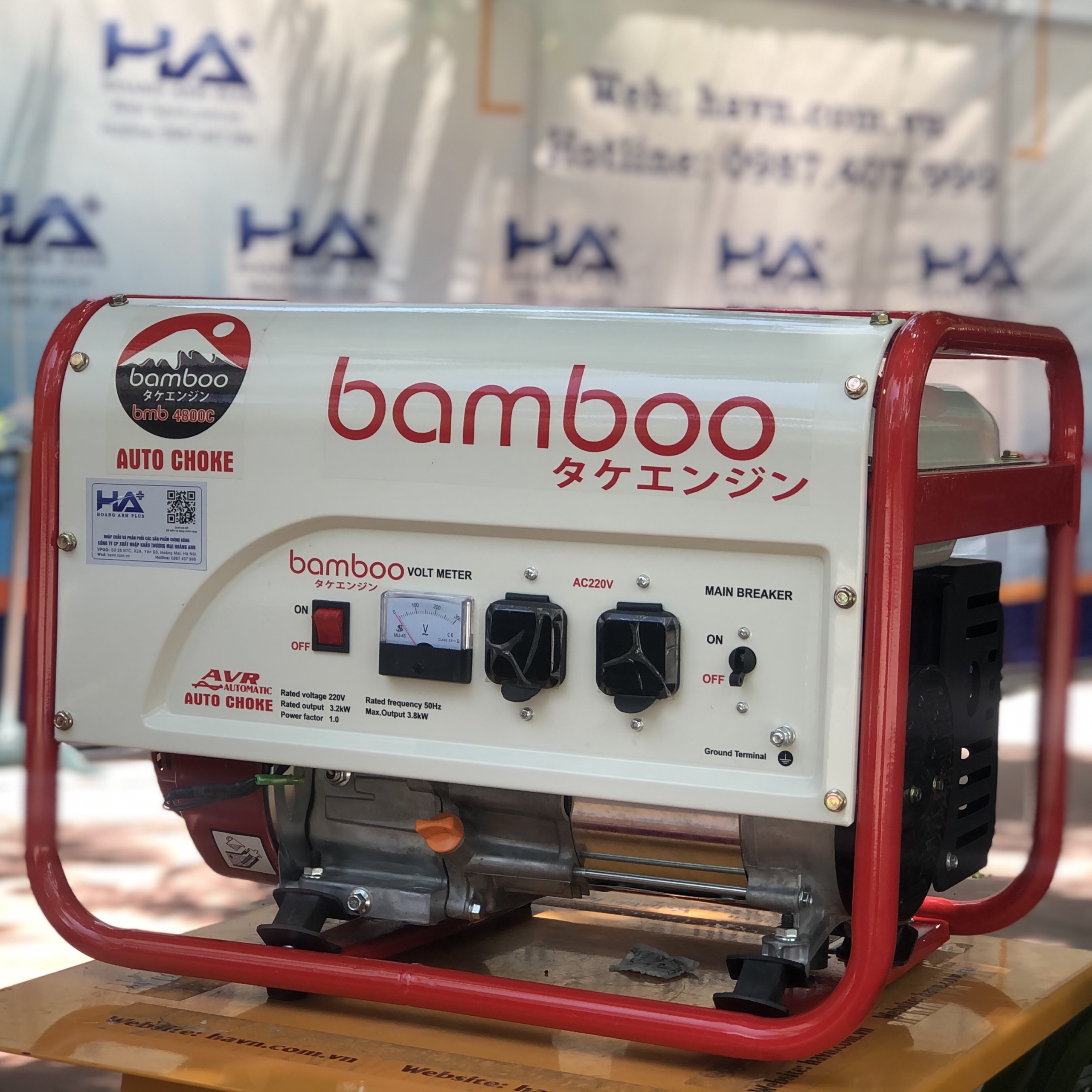 Máy Phát Điện Chạy Xăng 3.5kw Bamboo 4800C
