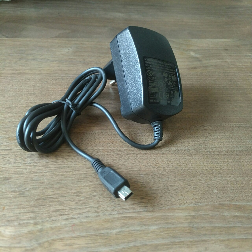 Sạc Blackberry V3