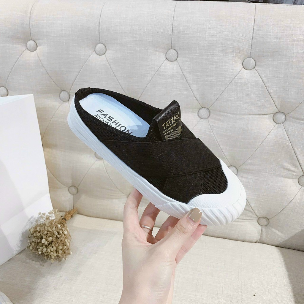 Giày sục thể thao vạt chéo
