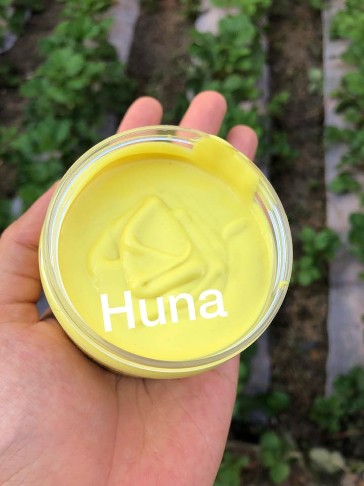 Mặt nạ tinh nghệ sữa non Hunahome ( đóng hộp 100g)