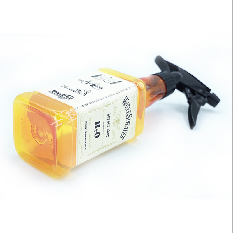 Bình Xịt Tóc , Barber H4 - Chuyên Dùng Cho Thợ Cắt Tóc Nam Nữ ( 500ml )