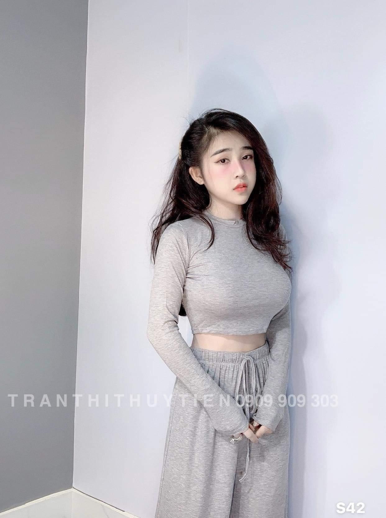 sét áo thun croptop quần ống suông