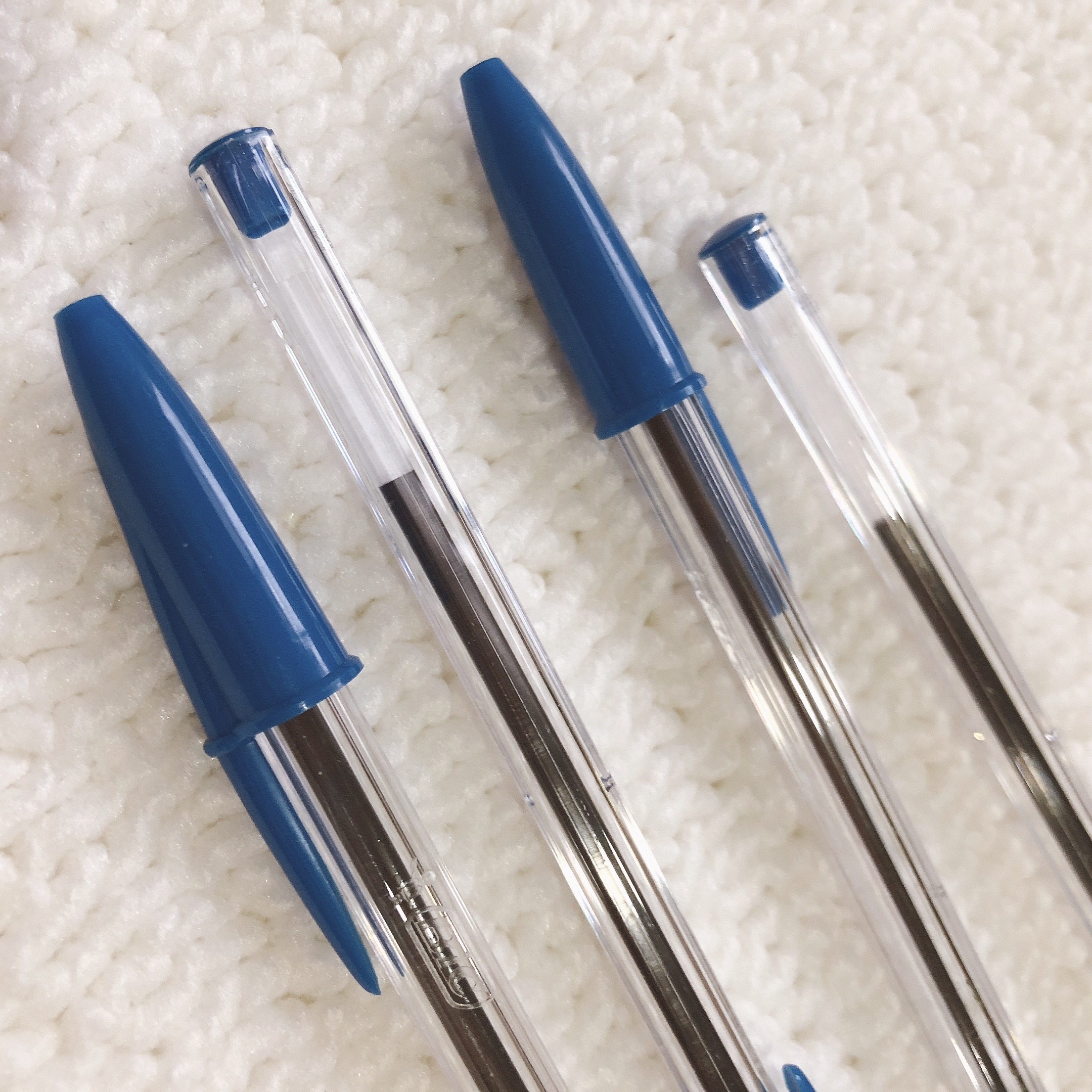[HCM]COMBO 4 BÚT BI BIC XANH PEN TAPPING THÂN TRONG CRISTAL