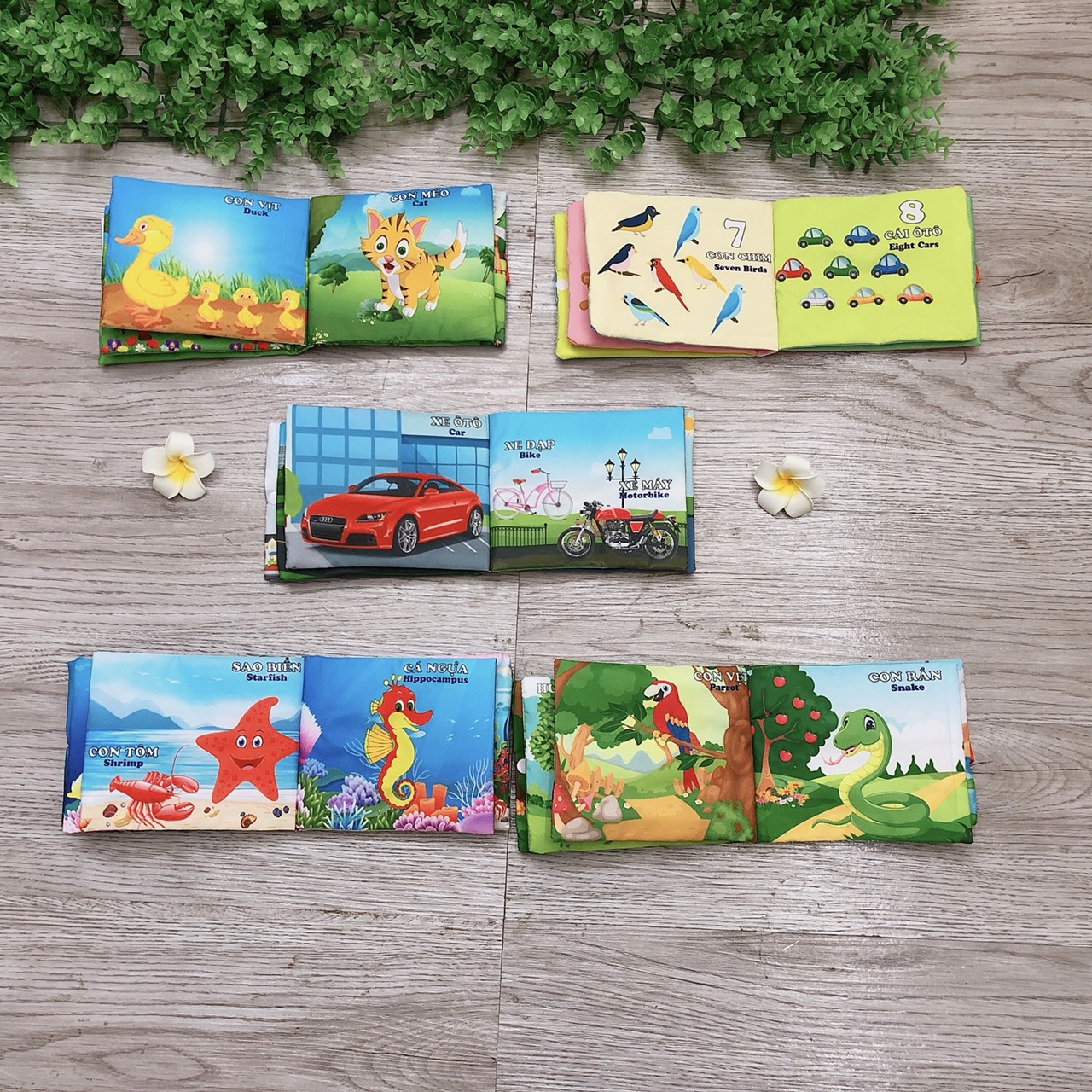 Đồ chơi sách vải cho bé giúp bé phát triển tư duy