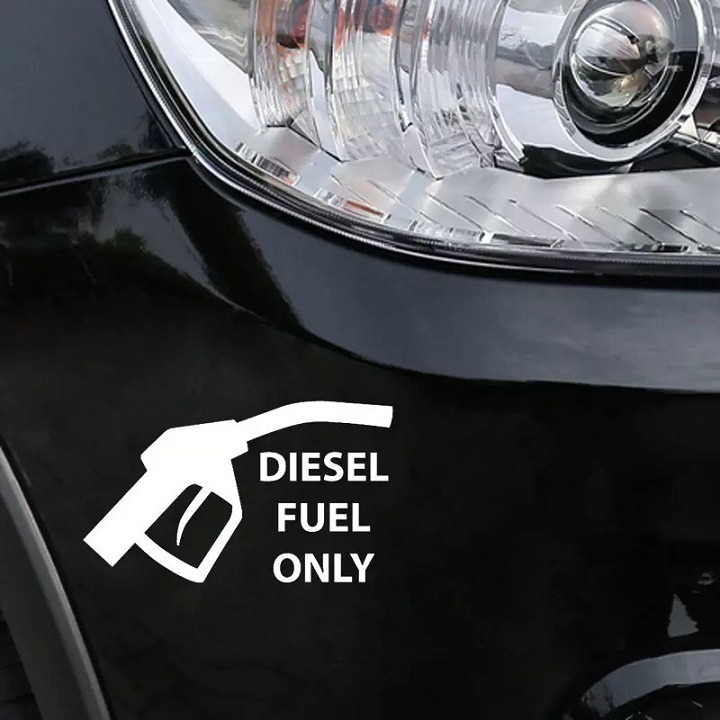 [HCM]Tem diesel dán nắp bình xăng xe ô tô 04 (trắng)