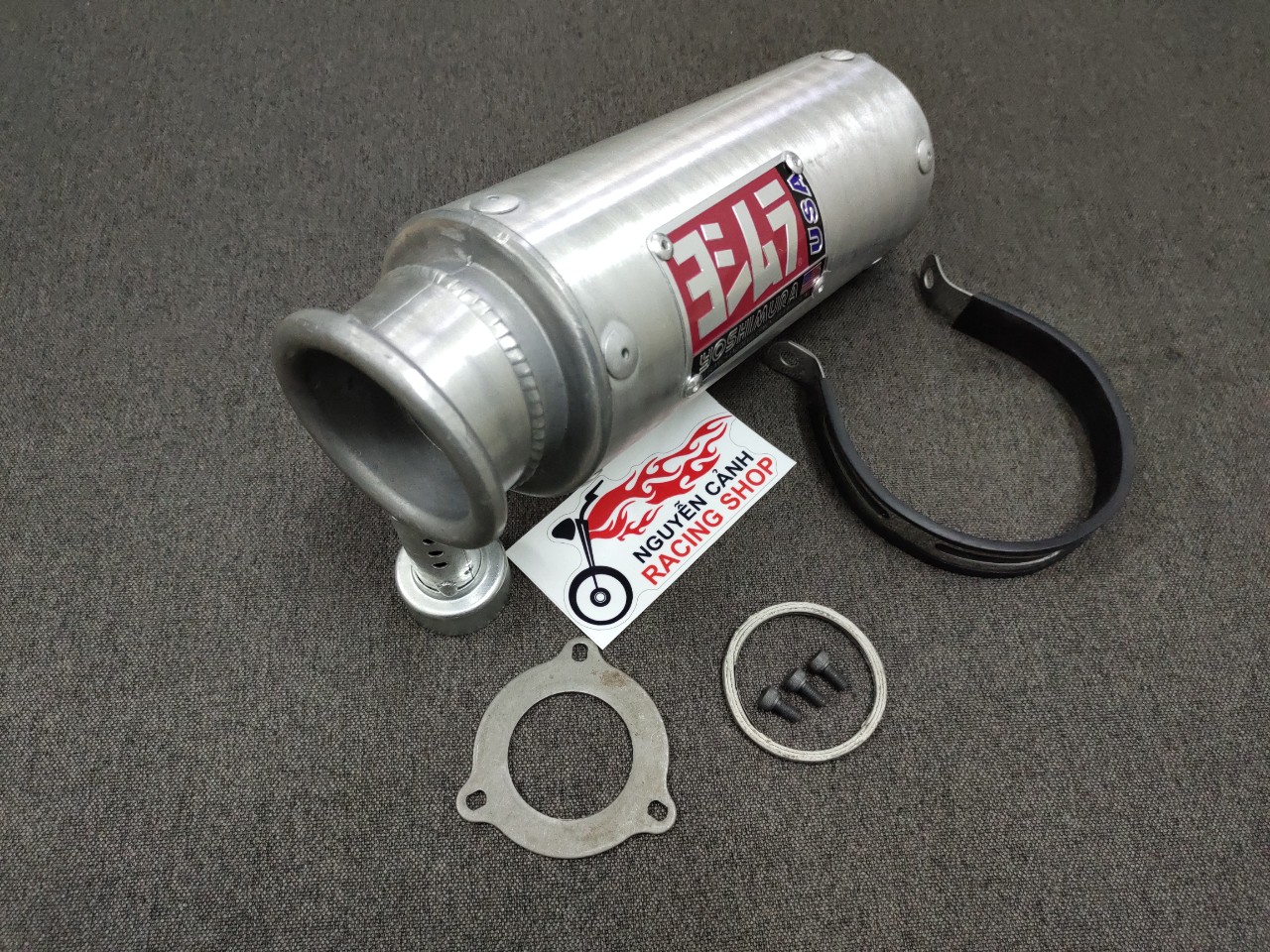 lon pô CB 400 yoshimura chất liệu nhôm