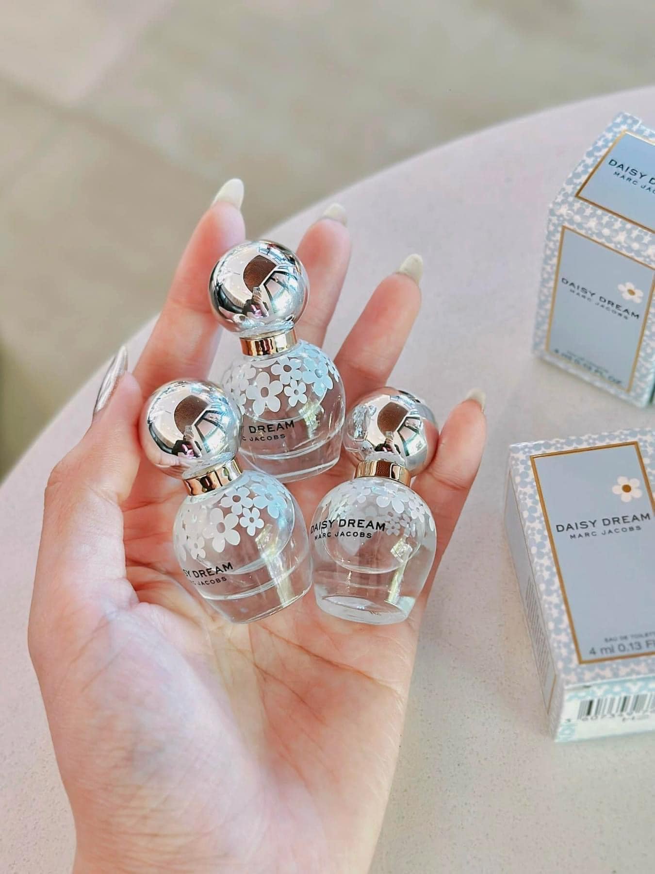 Nước hoa Daisy Dream Marc Jacobs EDT - LAMII BEAUTY