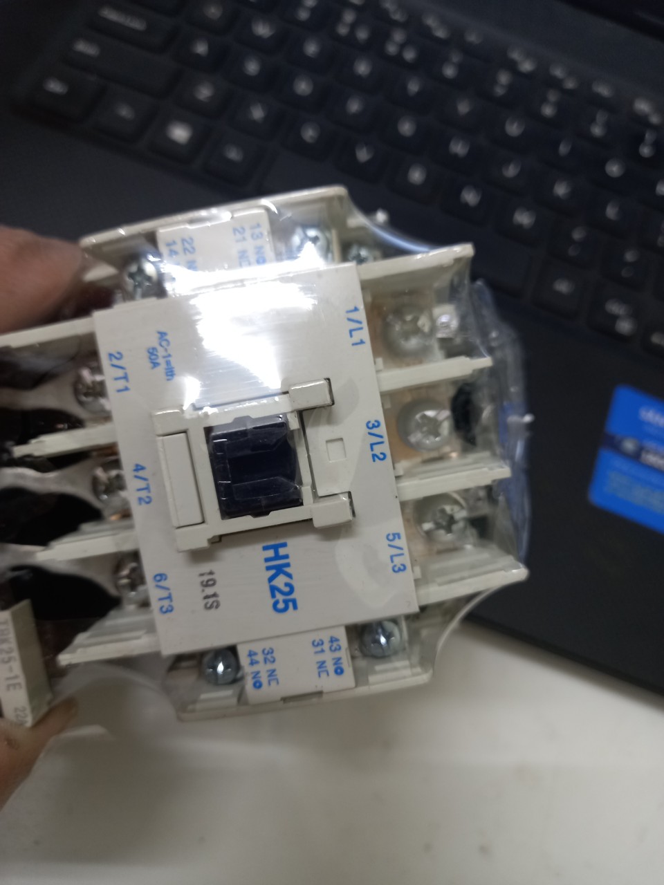 CONTACTOR KHỞI NHẬT BẢN 25A
