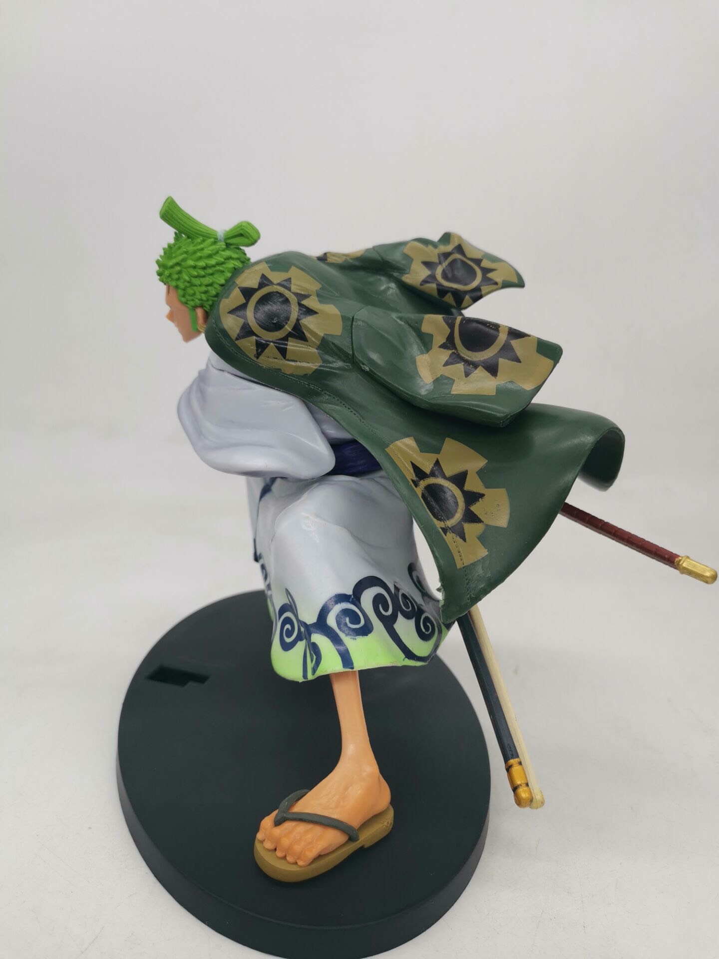Mô hình nhân vật Zoro Wano mặc kinomo - OnePiece