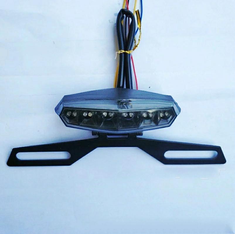 den phanh Đèn phanh kèm giá treo biển số 12V ( có đèn phanh và xi nhan )