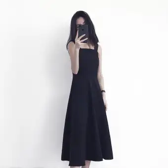 slimming black dress