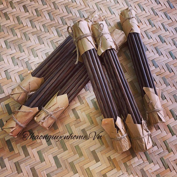 ĐŨA CÂY BUÔNG ( Cây Kè)