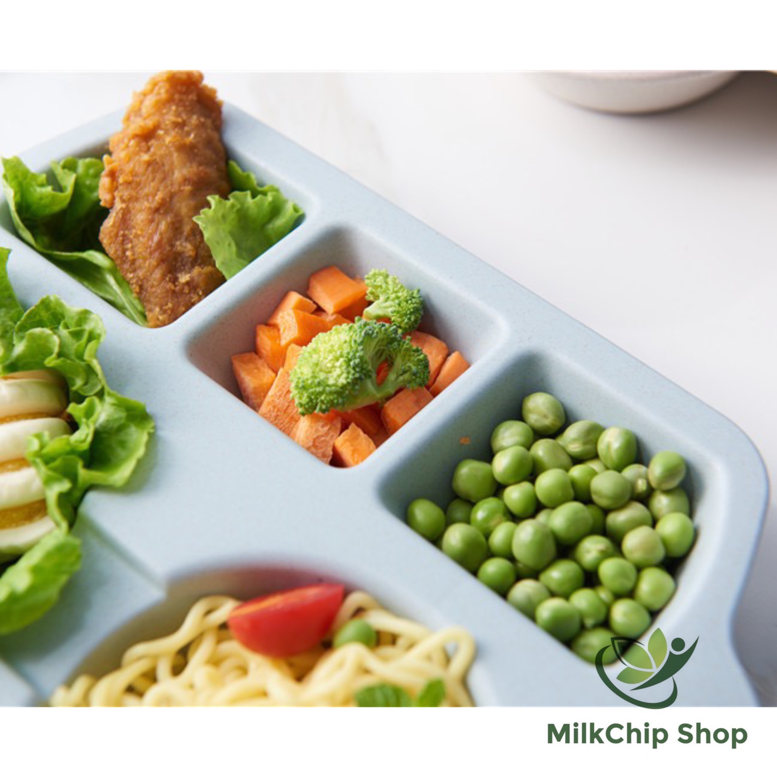 Khay ăn dặm cho bé, khay cơm lúa mạch hình ô tô (kèm thìa, dĩa, đũa) BK009