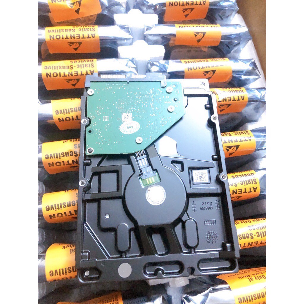 Ổ Cứng HDD 1TB Seagate Barracuda (1000GB) 3.5 inch SATA3 6Gb/s (Bảo Hành 24 Tháng 1 Đổi 1)