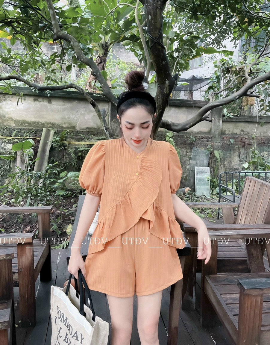 Đồ bộ nữ, Set đồ bộ ngố quần đùi có túi và áo ngắn tay phồng form rộng vải đũi xốp, Set đồ bộ ngố quần đùi rộng có túi và áo babydoll tay phồng