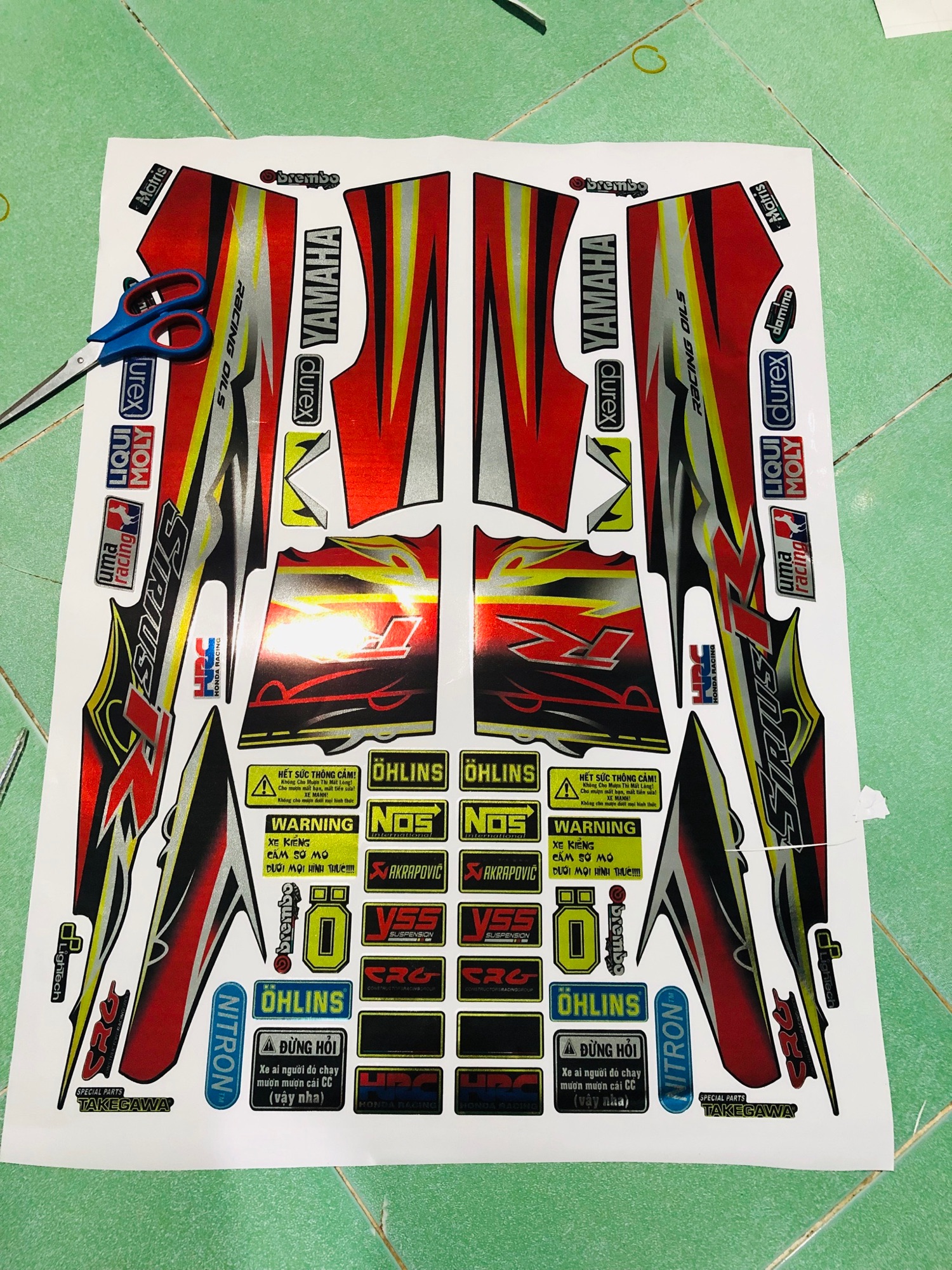 [ QUÍ KHÁCH VUI LÒNG MANG TEM RA TIỆM CHO THỢ DÁN] TEM RỜI sirius R  decal Crom