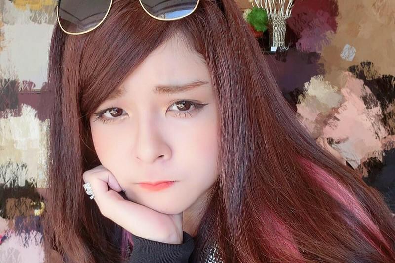 Lược nhuộm tóc thông minh