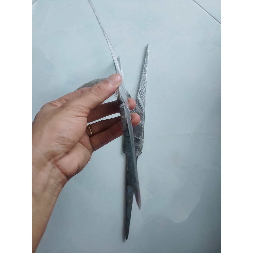 Lưỡi hái dừa, mũi chỉa dừa thép tốt