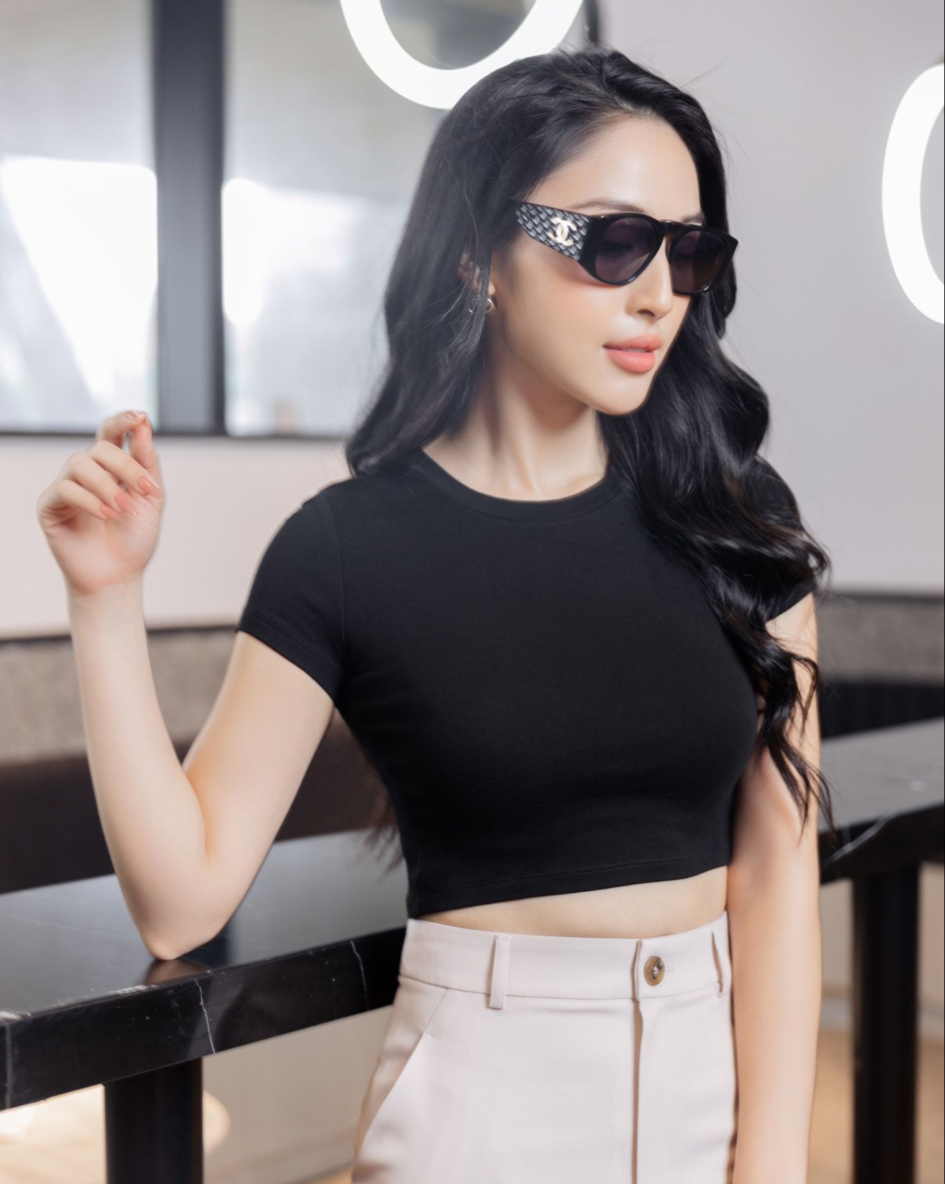 Áo phông croptop trơn basic D.CHIC MS: 186009
