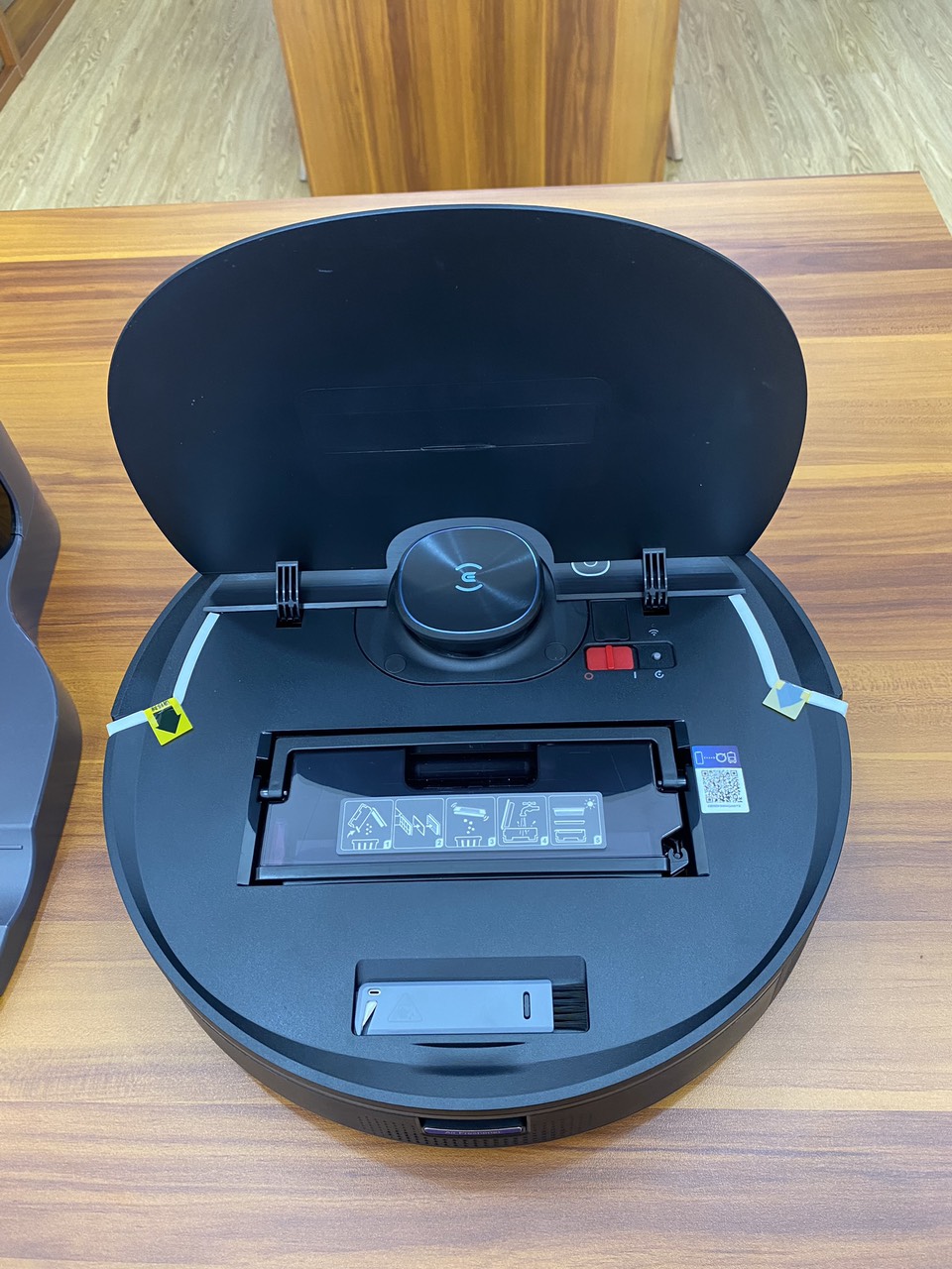 Robot hút bụi lau nhà Ecovacs Deebot OZMO T9 Aivi ( Bản 2021)