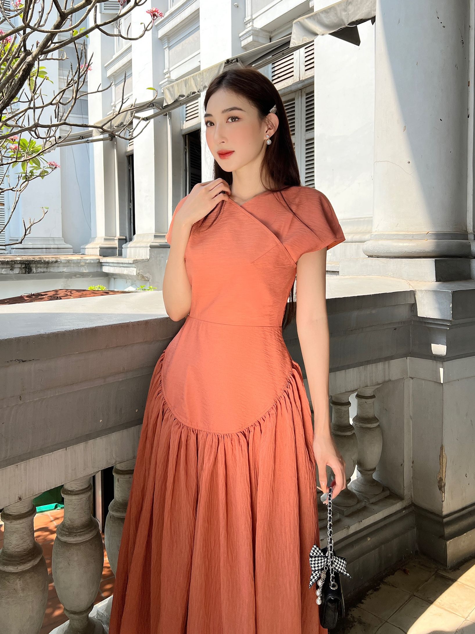 COCO SIN - Đầm Tơ Cam Midi