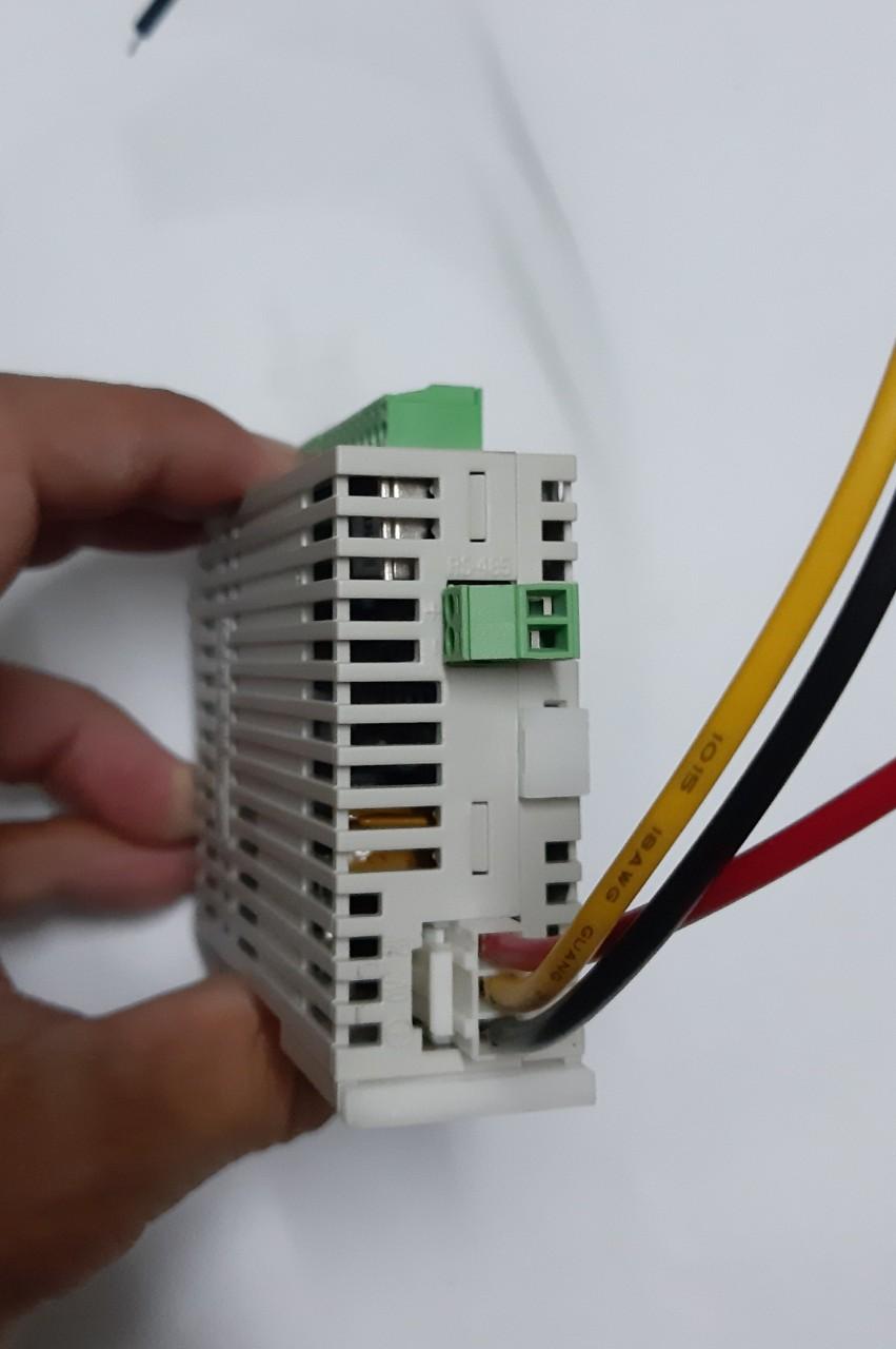 PLC Delta DVP-14SS2 ( New 95%)