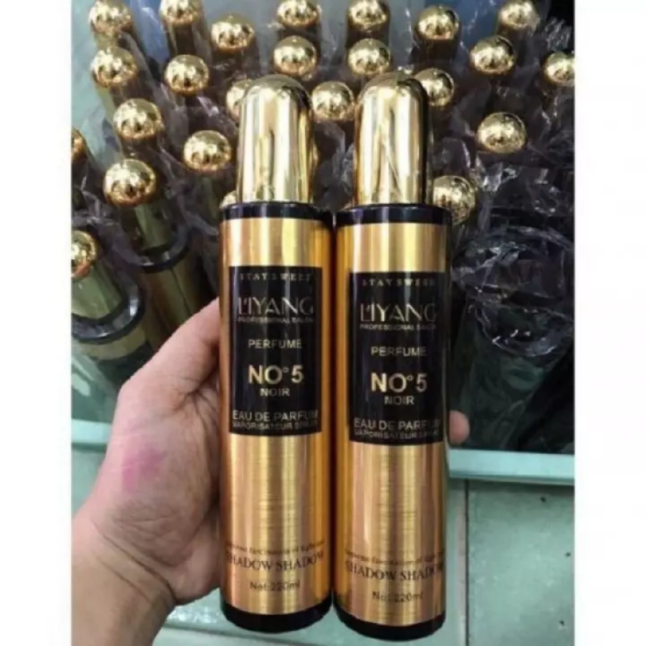 [HCM]XỊT DƯỠNG TÓC HƯƠNG NƯỚC HOA LIYANG No5 220ml
