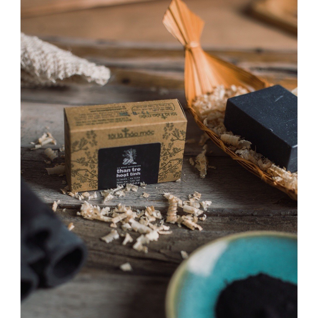 Xà Bông Handmade Than Hoạt Tính ( Tôi Là Thảo Mộc ) KLT 100gr