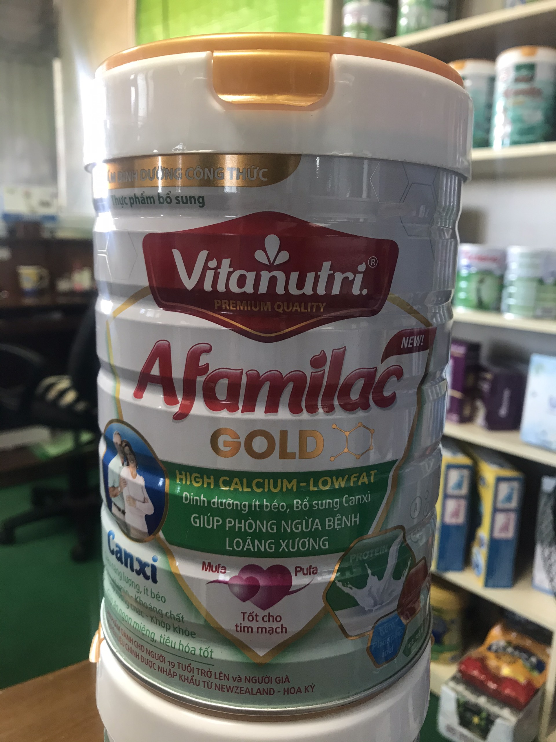 SỮA BỘT VITANUTRI AFAMILAC GOLD 900G