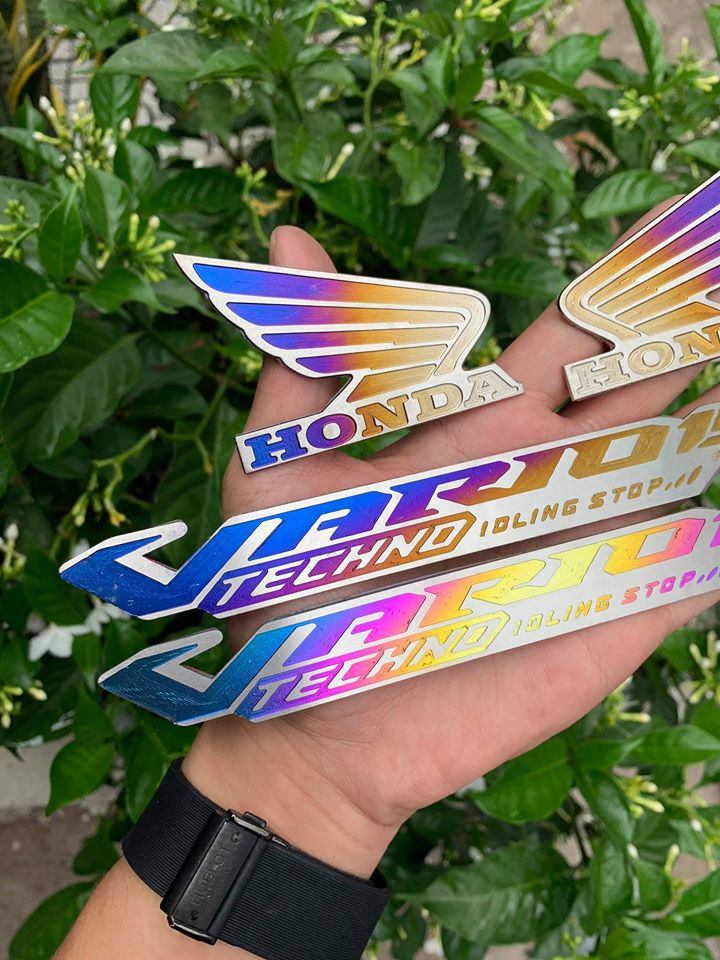 Combo Trọn Bộ Tem Titanium VARIO 150, Tem Logo Cánh Chim Honda Techno Idling Stop Titan 100% , Tem Titan Logo Dùng Trang Trí Xe Máy HONDA Giá Tốt