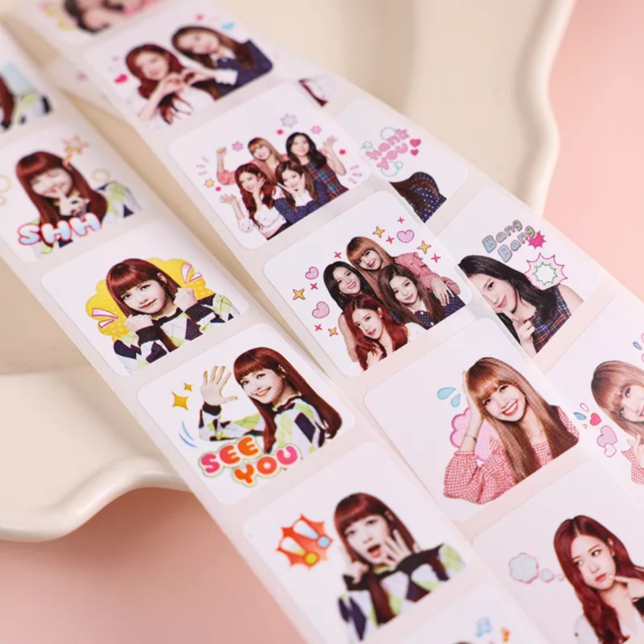 Cuộn 500 miếng dán sticker Blackpink idol siêu đẹp Canarystore54