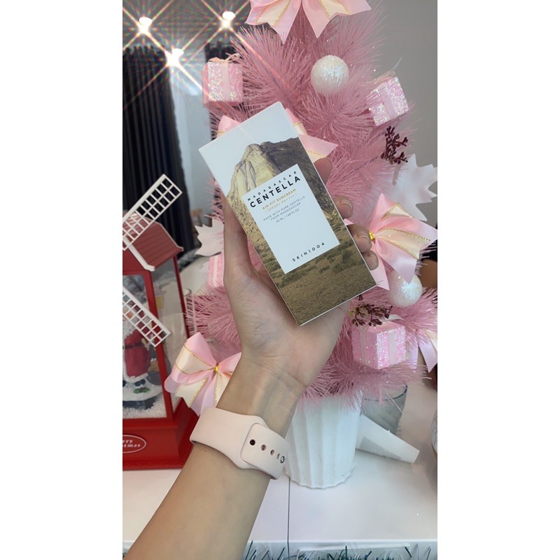 Kem chống nắng Centella Skin1004-