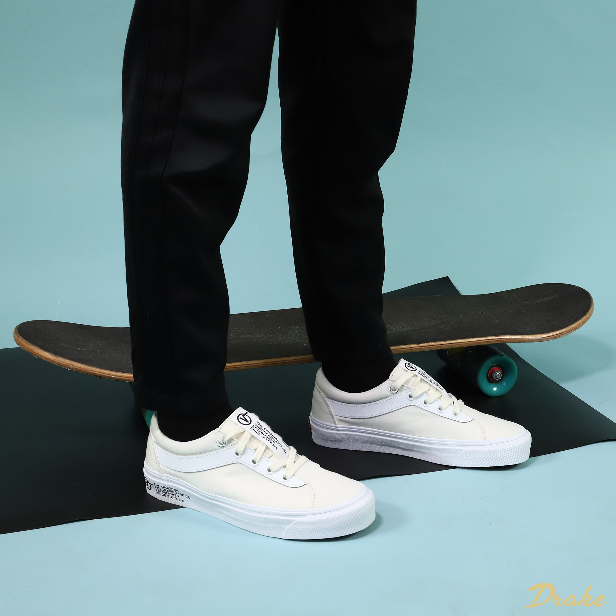 Giày Vans UA Bold NI Distort VN0A3WLPWP3