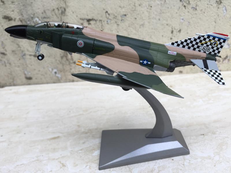 [HCM]Mô hình Máy bay F-4A Phantom II 1/100