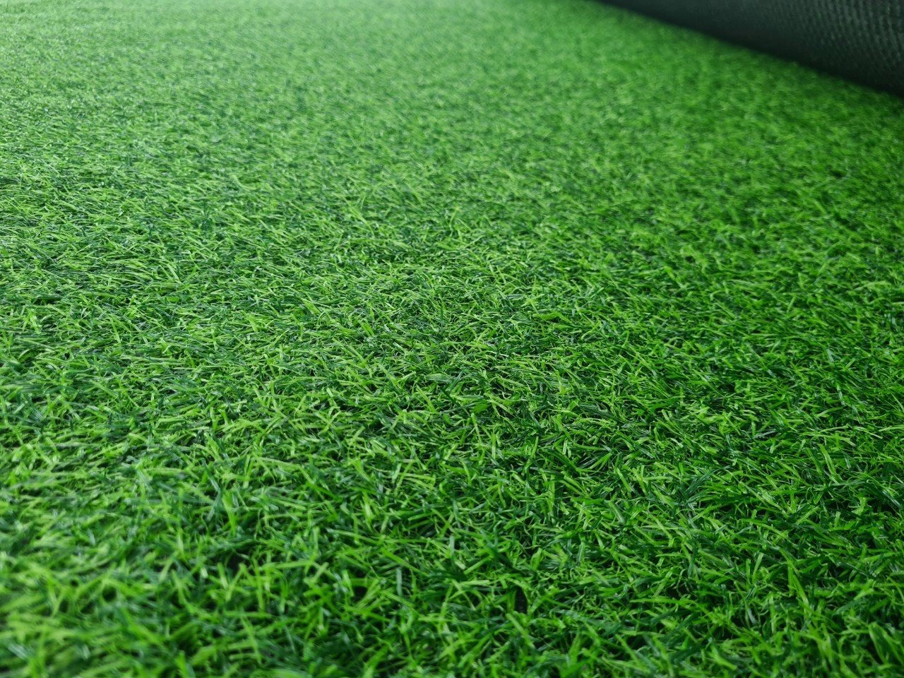 Cỏ Nhân Tạo lót sàn vỉa hè cao 2cm combo rộng 2m x 1m ,15m,2m ,2,5m ,3m , Thảm cỏ nhựa lót bể cá