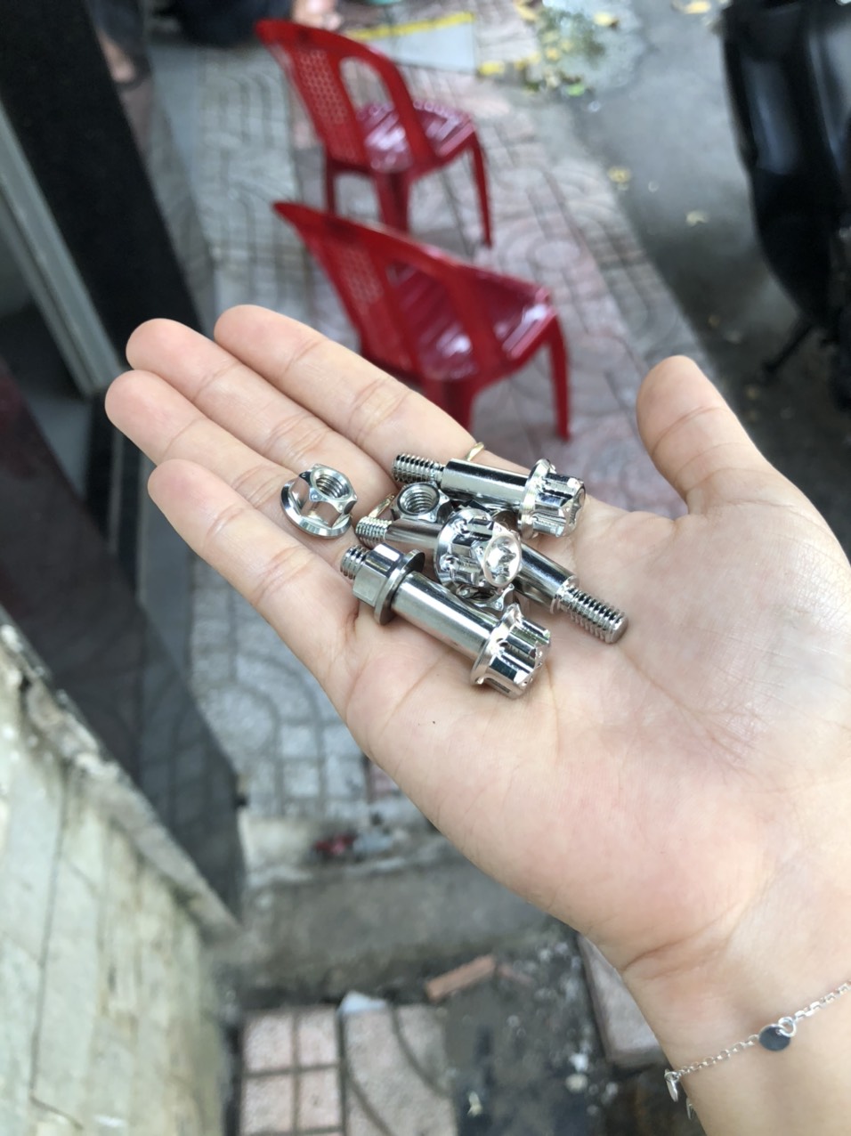 [HCM]ỐC TAY THẮNG INOX SALAYA