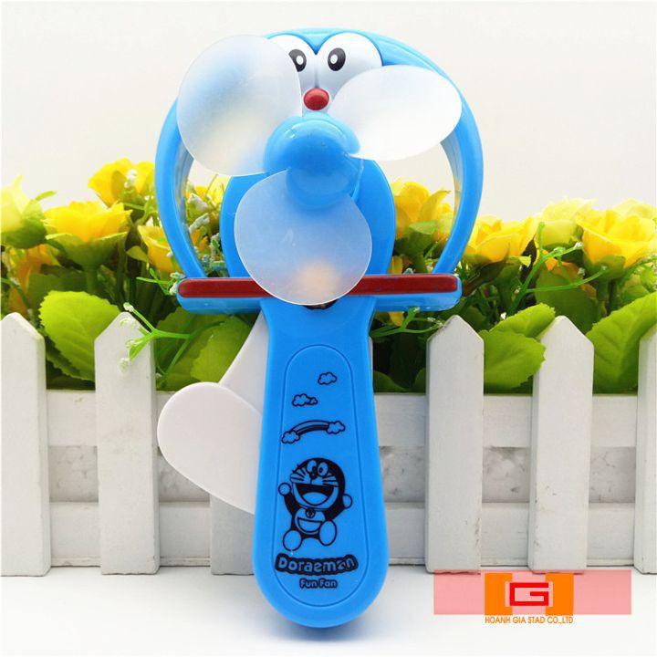 Quạt mini cầm bóp tay hình dáng doremon