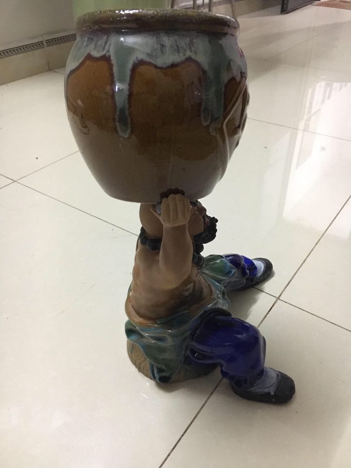 Chậu tượng - Lỗ trí thâm dâng vò