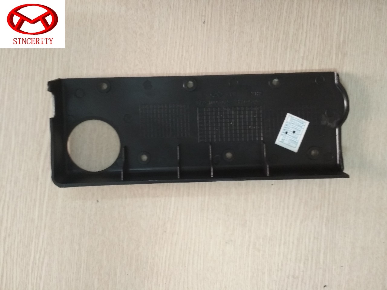 Nắp mặt máy (Nhựa) Chery QQ3