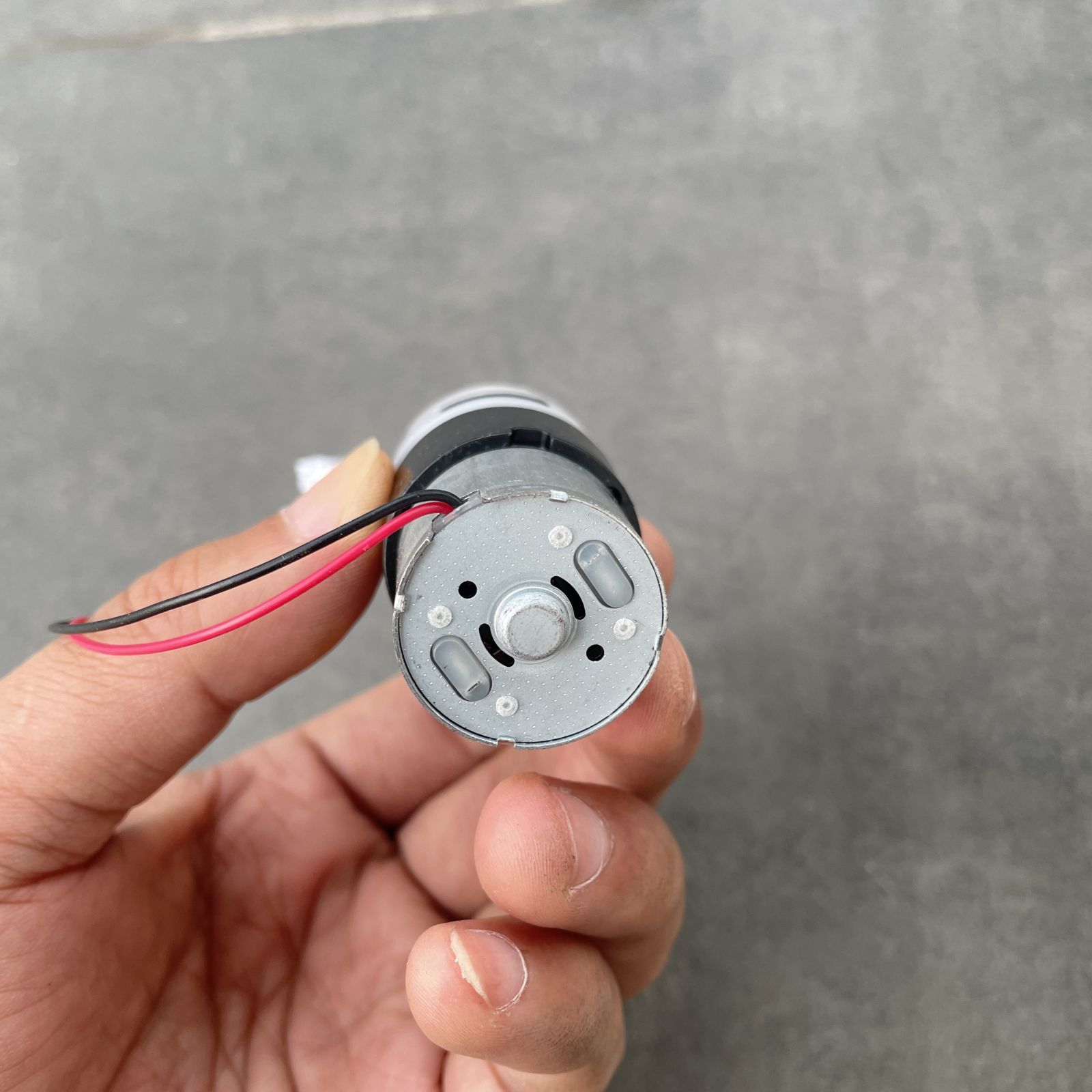 Máy bơm nước tự mồi 3v động cơ DC 310 chạy êm