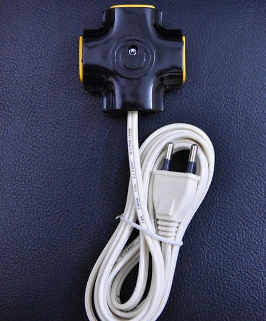 [HCM]Ổ cắm điện du lịch chia 3 ngã 2.5 mét 10a 250v - 3 ngã 2.5 mét cam kết hàng đúng mô tả chất lượng đảm bảo an toàn đến sức khỏe người sử dụng đa dạng mẫu mã