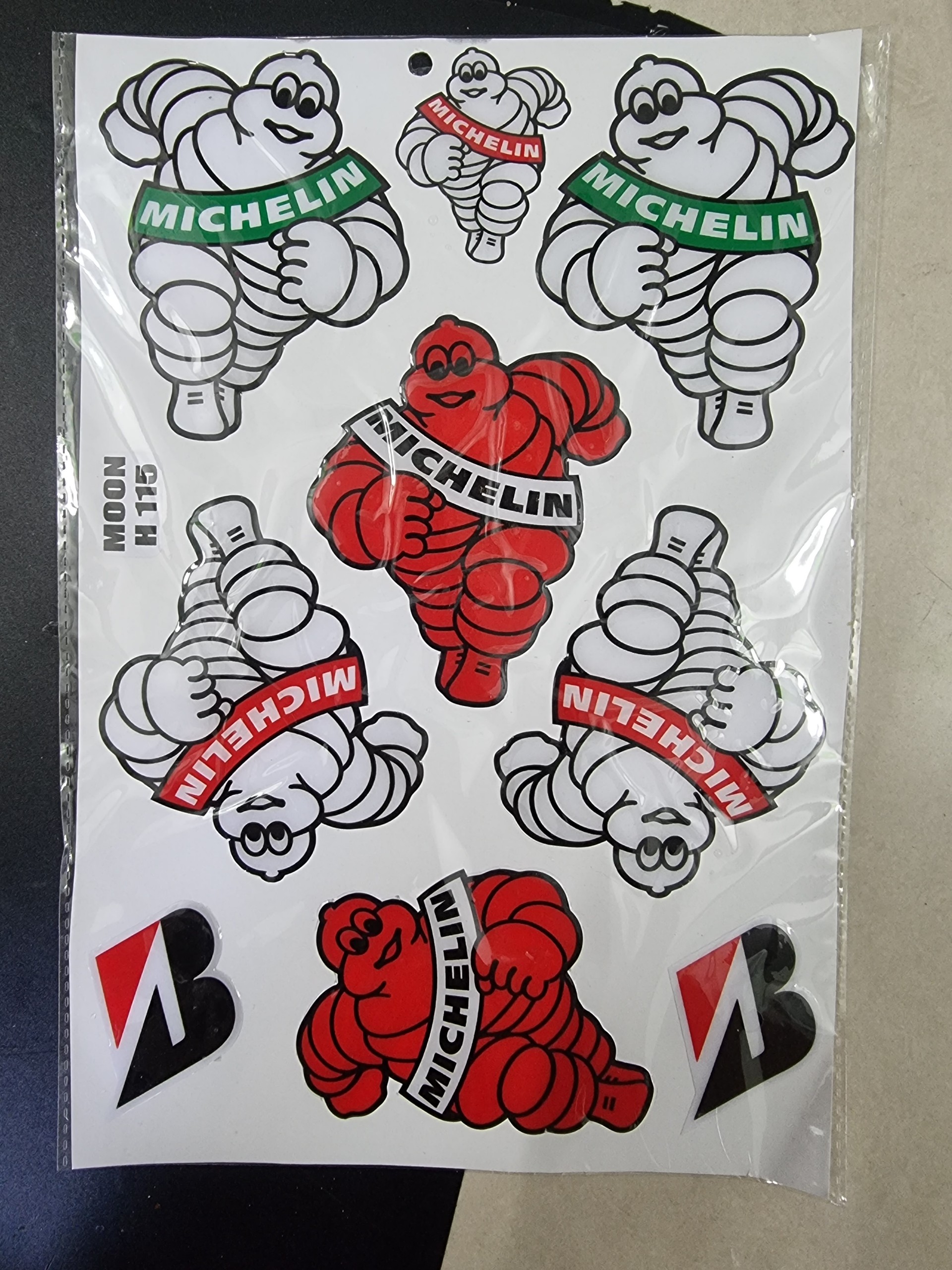 logo michelin nổi trọn bộ 18x25cm