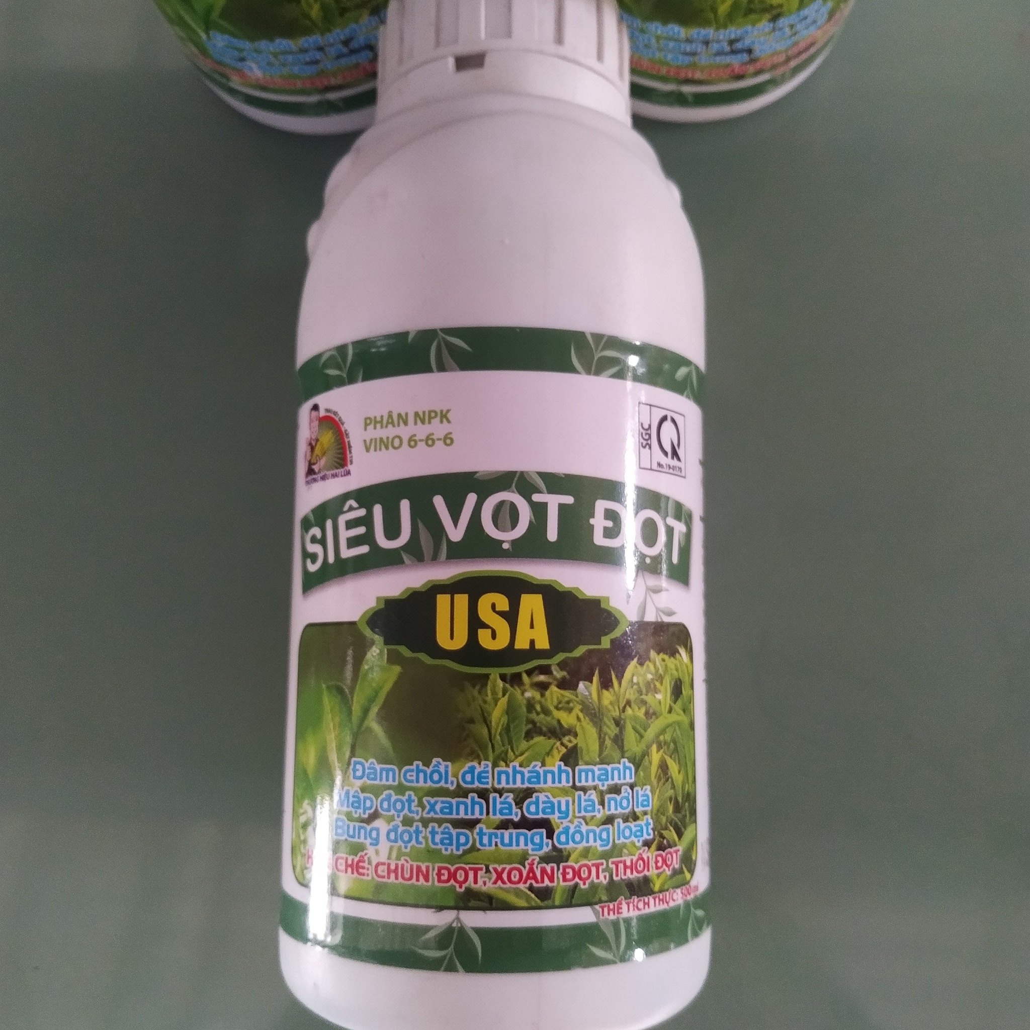 Phân bón Siêu vọt đọt USA