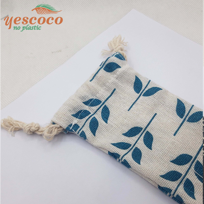 Bộ ống hút tre kèm túi hoa Yescoco
